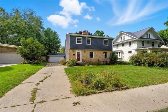 250 Sheridan Road, Waterloo, IA 50701