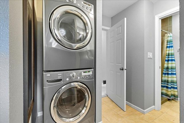 250 Sheridan Road, Waterloo, IA 50701