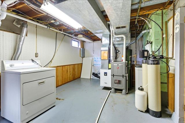 250 Sheridan Road, Waterloo, IA 50701