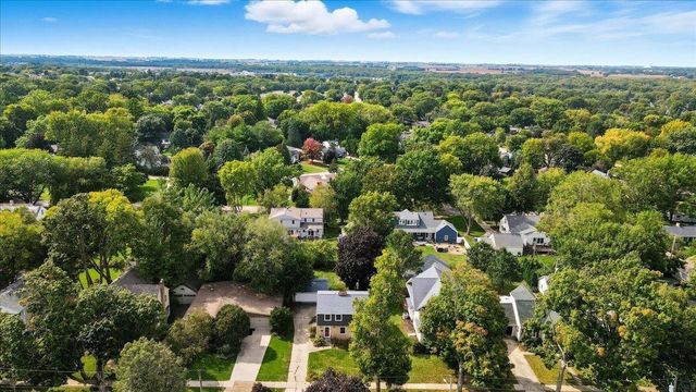 250 Sheridan Road, Waterloo, IA 50701