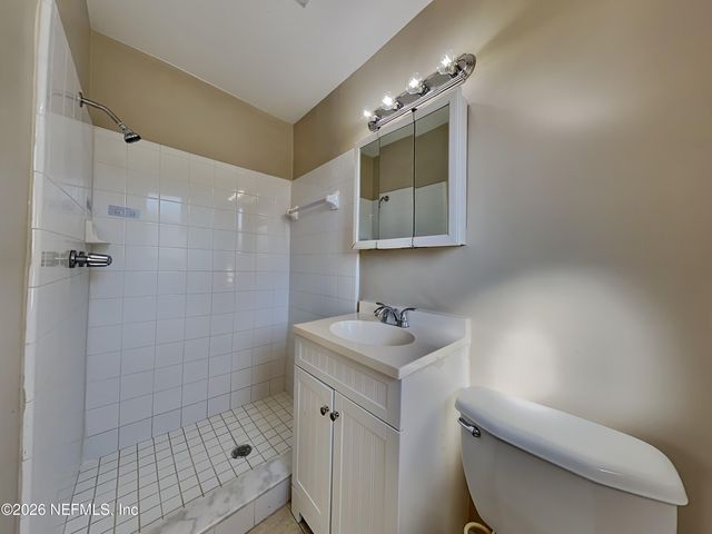 6332 ROMILLY Drive, Jacksonville, FL 32210