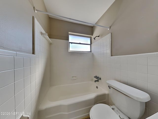 6332 ROMILLY Drive, Jacksonville, FL 32210