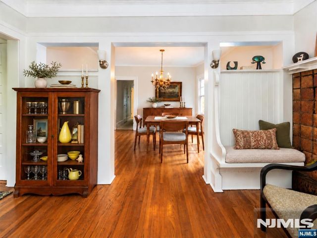 255 Park 2, Montclair, NJ 07043