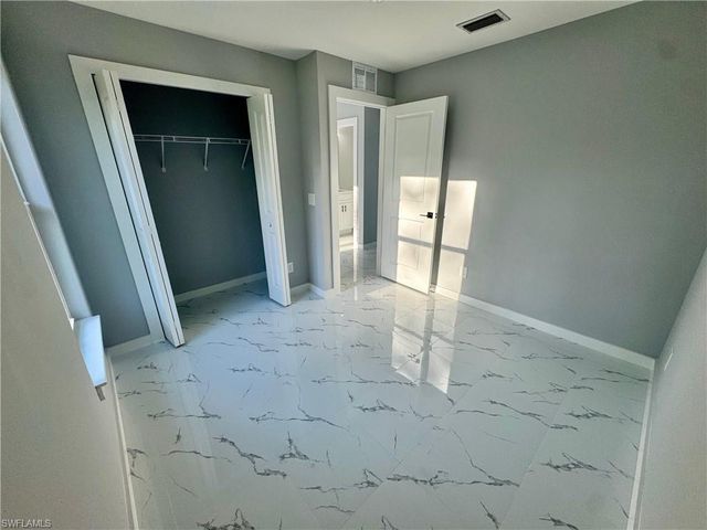 2305 Grant AVE, Alva, FL 33920