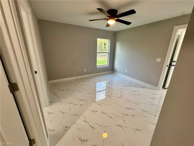 2305 Grant AVE, Alva, FL 33920