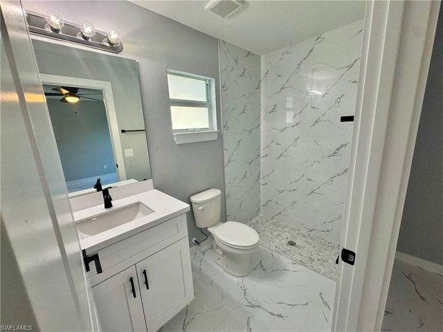 2305 Grant AVE, Alva, FL 33920