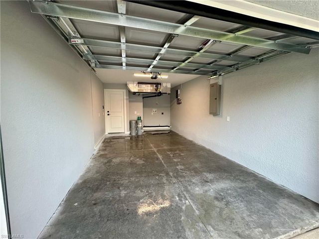 2305 Grant AVE, Alva, FL 33920