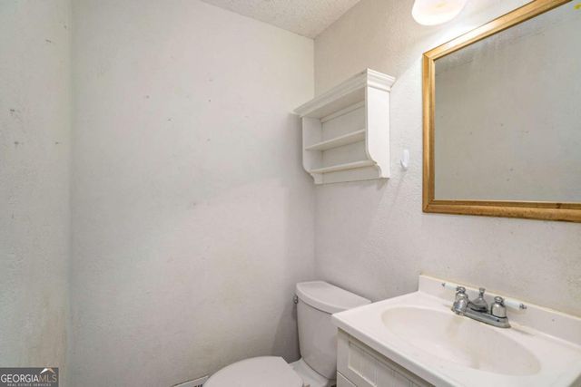 1580 Oak Creek Drive, Marietta, GA 30066