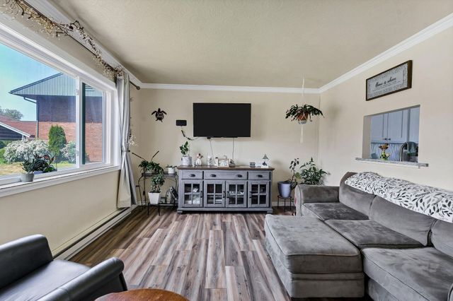 12461 E Olive Ave, Spokane Valley, WA 99216