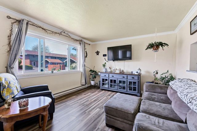 12461 E Olive Ave, Spokane Valley, WA 99216