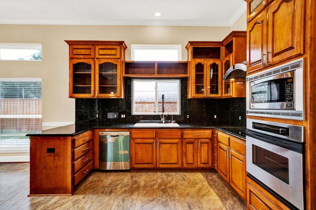 4317 Willowbend Boulevard, Houston, TX 77035