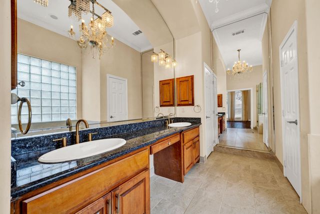 4317 Willowbend Boulevard, Houston, TX 77035