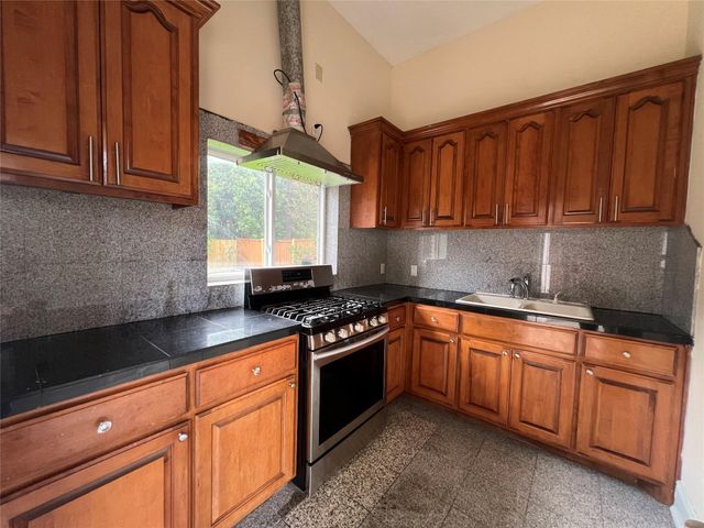 4317 Willowbend Boulevard, Houston, TX 77035
