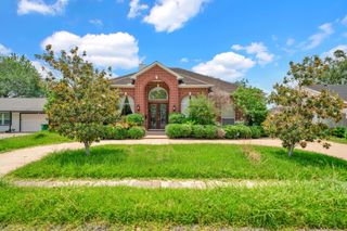 4317 Willowbend Boulevard, Houston, TX 77035