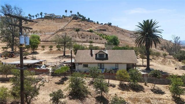 8600 58th, Jurupa Valley, CA 92509