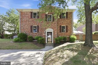 2457 N STEVENS ST, Alexandria, VA 22311