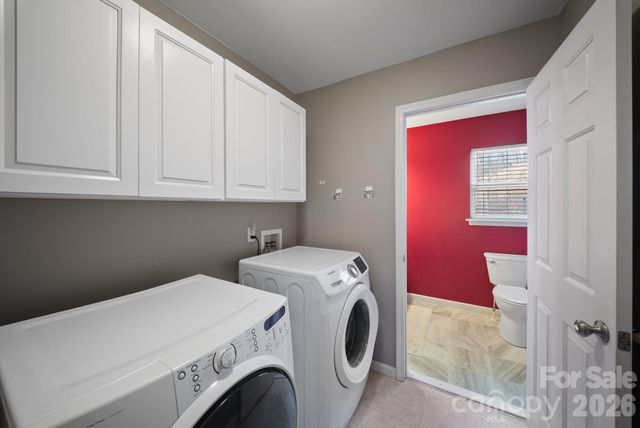 76 Hershel Lane, Swannanoa, NC 28778