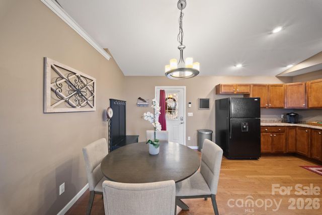 76 Hershel Lane, Swannanoa, NC 28778