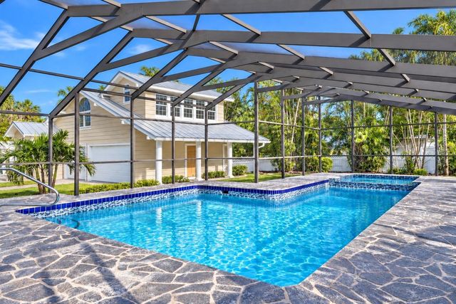 604 NORSOTA WAY, Sarasota, FL 34242