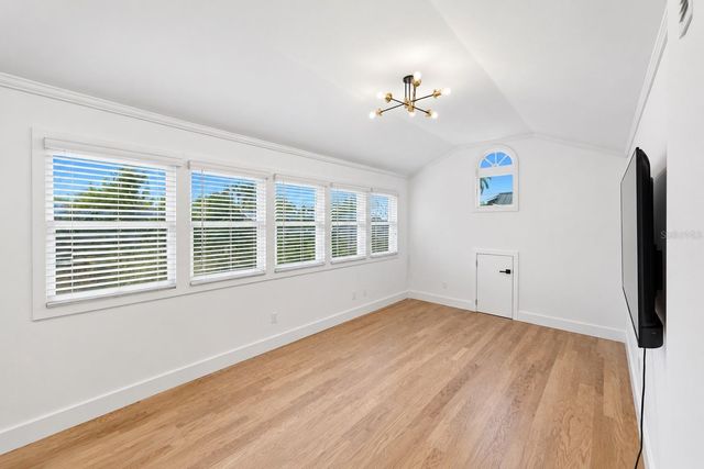 604 NORSOTA WAY, Sarasota, FL 34242