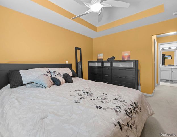 15437 Pebble Pointe Drive, Clinton Charter Township, MI 48038