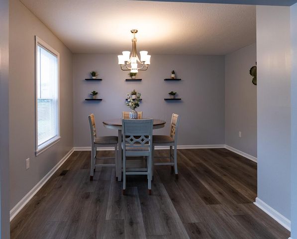 155 Heron Avenue, Pataskala, OH 43062