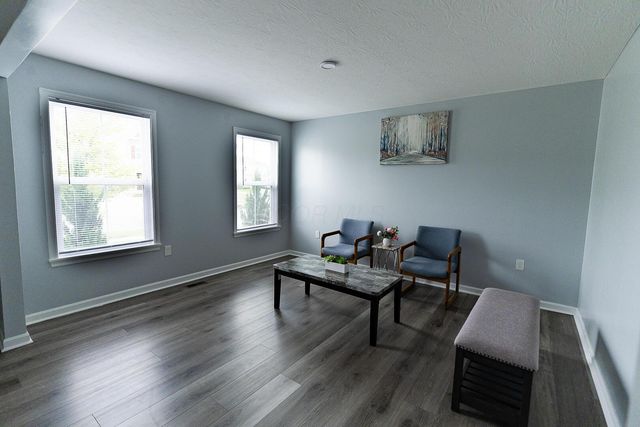 155 Heron Avenue, Pataskala, OH 43062