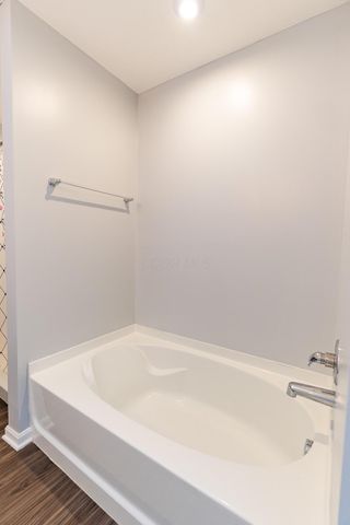 155 Heron Avenue, Pataskala, OH 43062