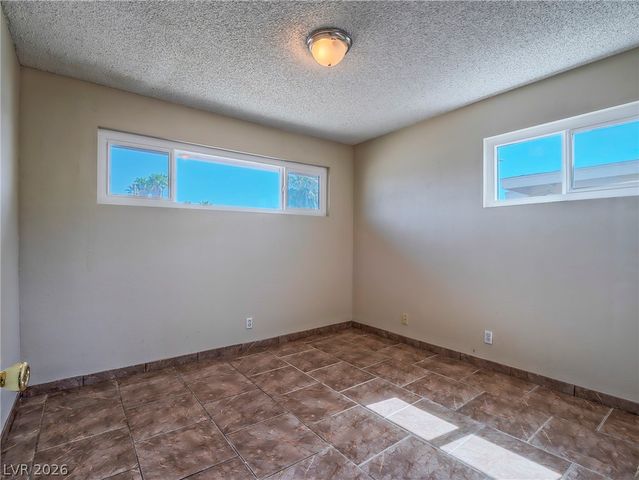 1103 Arrowhead Avenue, Las Vegas, NV 89106