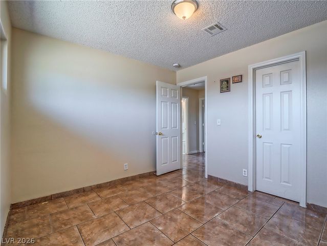 1103 Arrowhead Avenue, Las Vegas, NV 89106