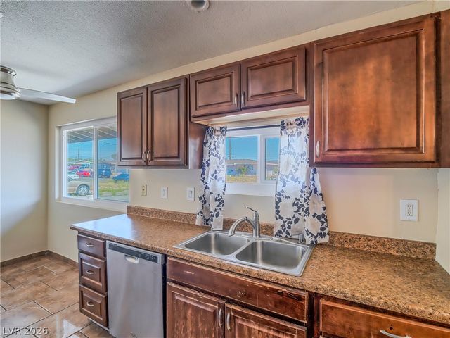 1103 Arrowhead Avenue, Las Vegas, NV 89106