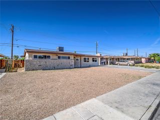 1103 Arrowhead Avenue, Las Vegas, NV 89106