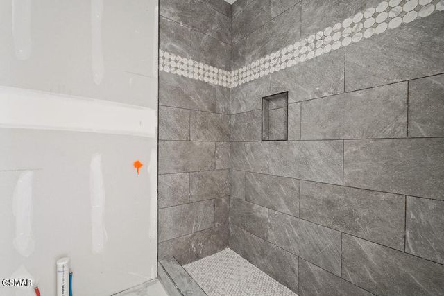 215 Circle Drive, Gatlinburg, TN 37738