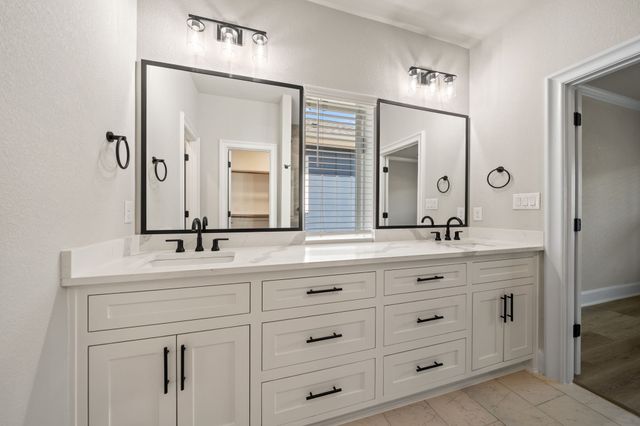 322 Woodside Trail, Waxahachie, TX 75165