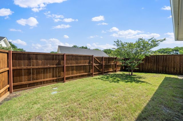 322 Woodside Trail, Waxahachie, TX 75165