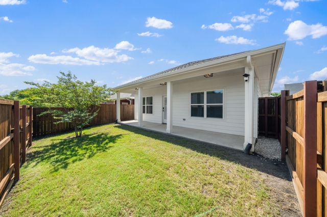 322 Woodside Trail, Waxahachie, TX 75165