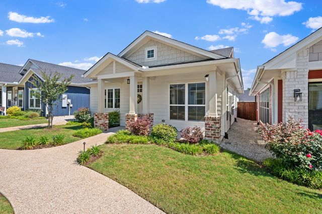 322 Woodside Trail, Waxahachie, TX 75165