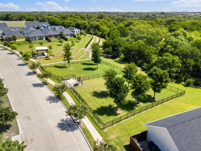 322 Woodside Trail, Waxahachie, TX 75165