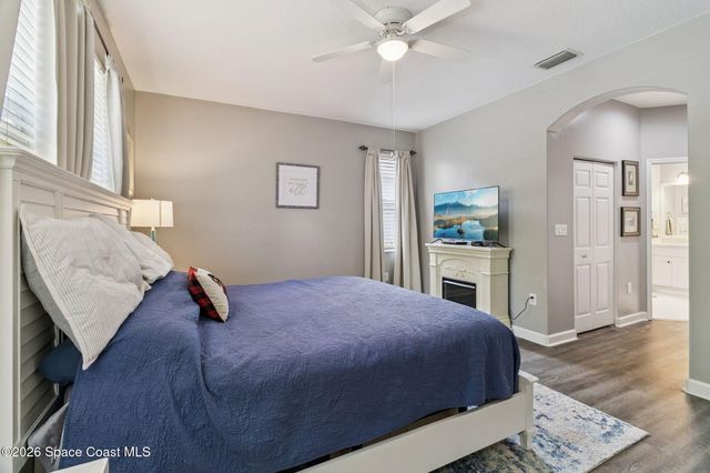 409 Gardendale Circle SE, Palm Bay, FL 32909