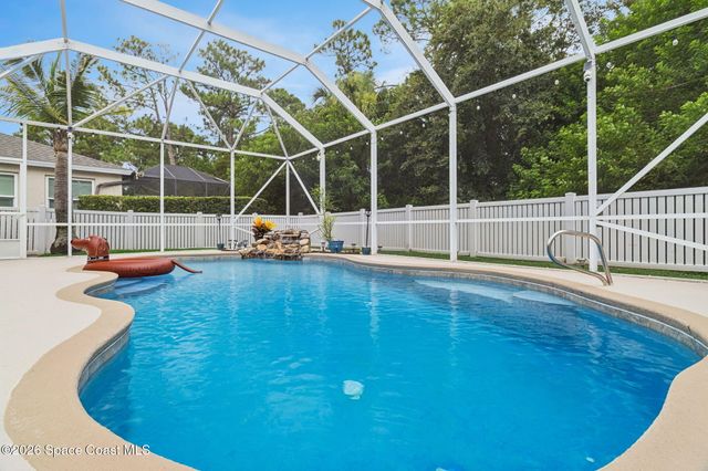 409 Gardendale Circle SE, Palm Bay, FL 32909