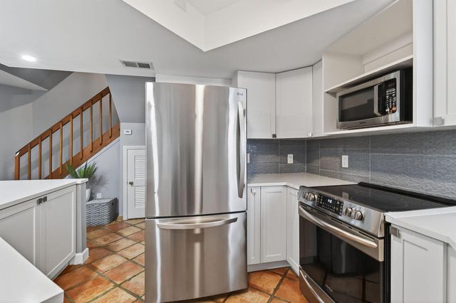 170 Seabreeze Circle, Jupiter, FL 33477