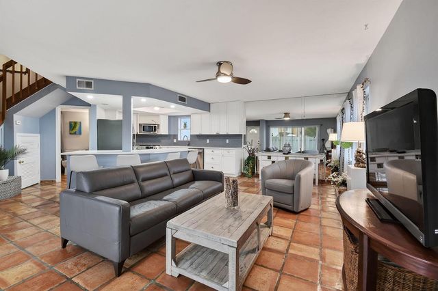 170 Seabreeze Circle, Jupiter, FL 33477