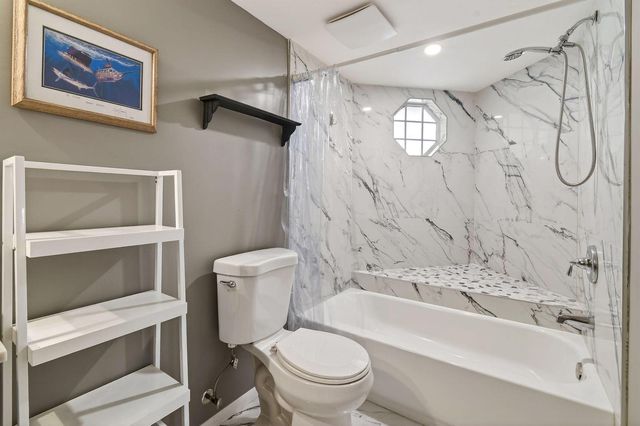 170 Seabreeze Circle, Jupiter, FL 33477