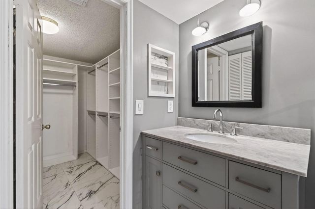 170 Seabreeze Circle, Jupiter, FL 33477