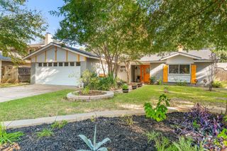 2800 Hollywood Drive, Arlington, TX 76013