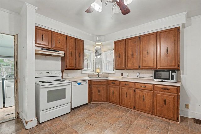 148 E Emerson Street, Kalamazoo, MI 49001