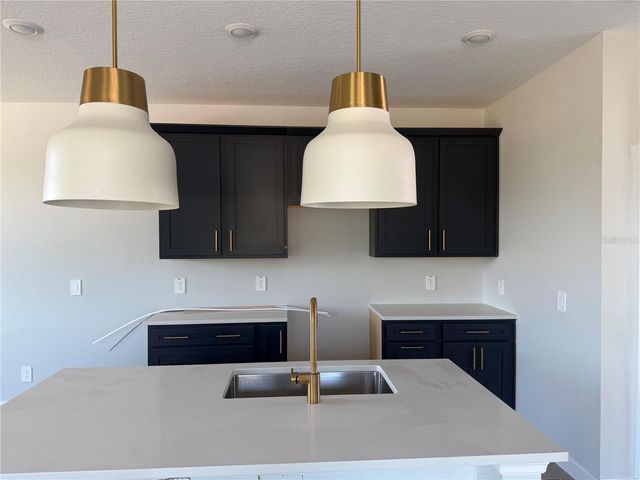 7580 DEER VALLEY CIRCLE 64, Tampa, FL 33635