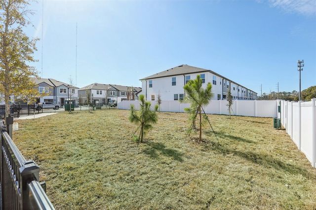 7580 DEER VALLEY CIRCLE 64, Tampa, FL 33635