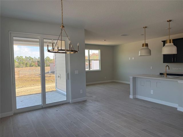 7580 DEER VALLEY CIRCLE 64, Tampa, FL 33635