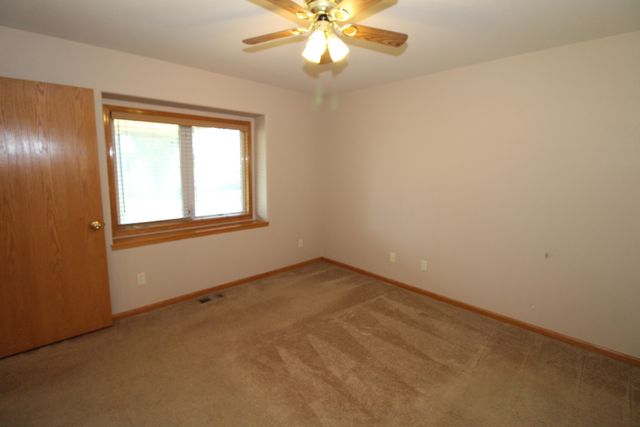 1280 S High St, El Dorado, KS 67042